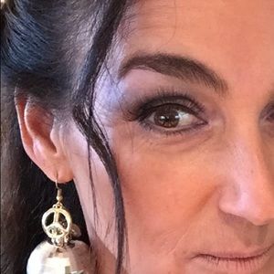 Meet your Posher, Marcela